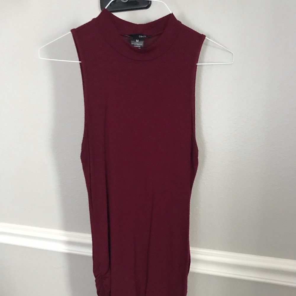 Oboe maroon tank top